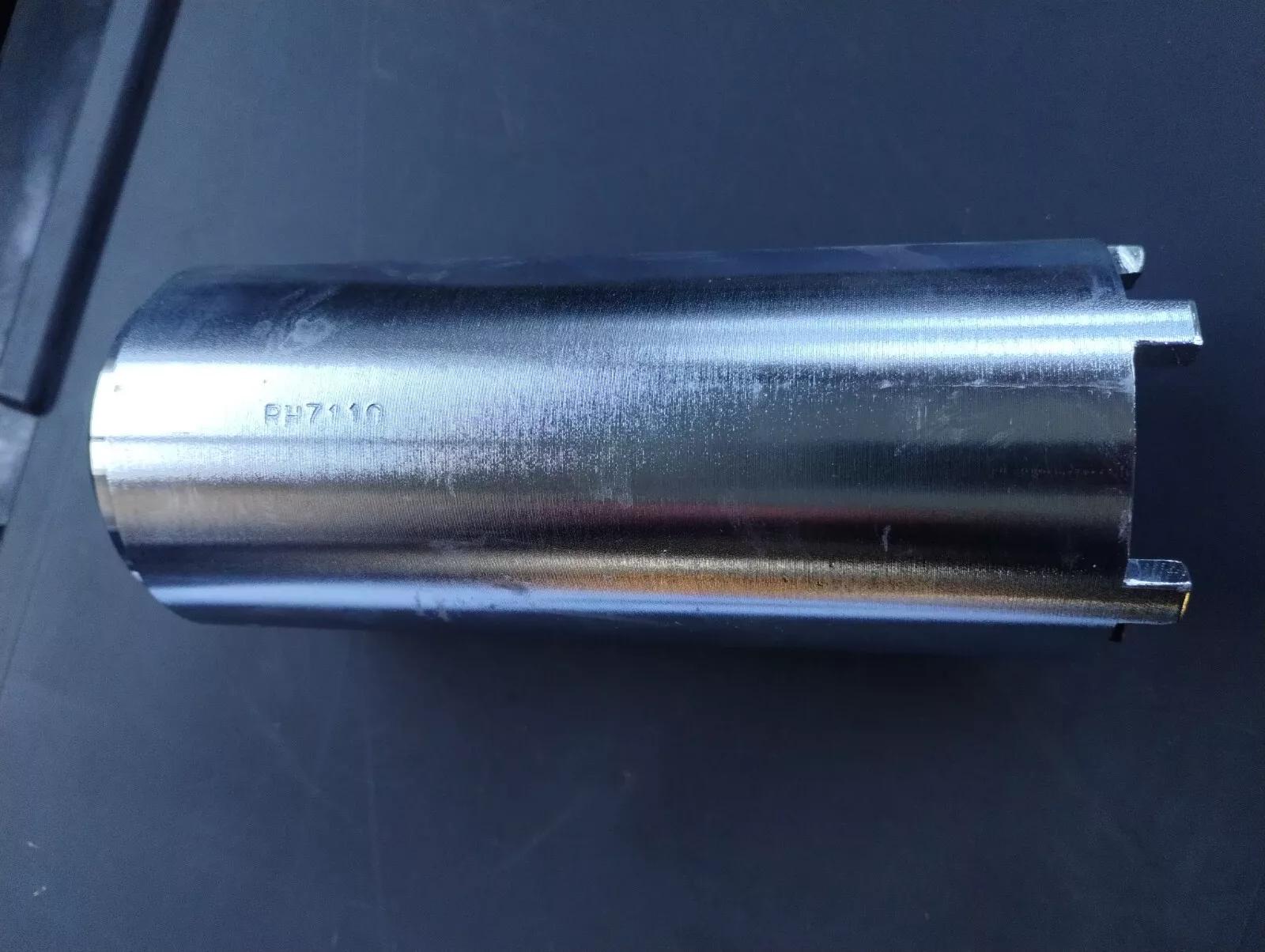 NEW BENTLEY genuine SPANNER CRANK SHAFT NUT No : RH7110