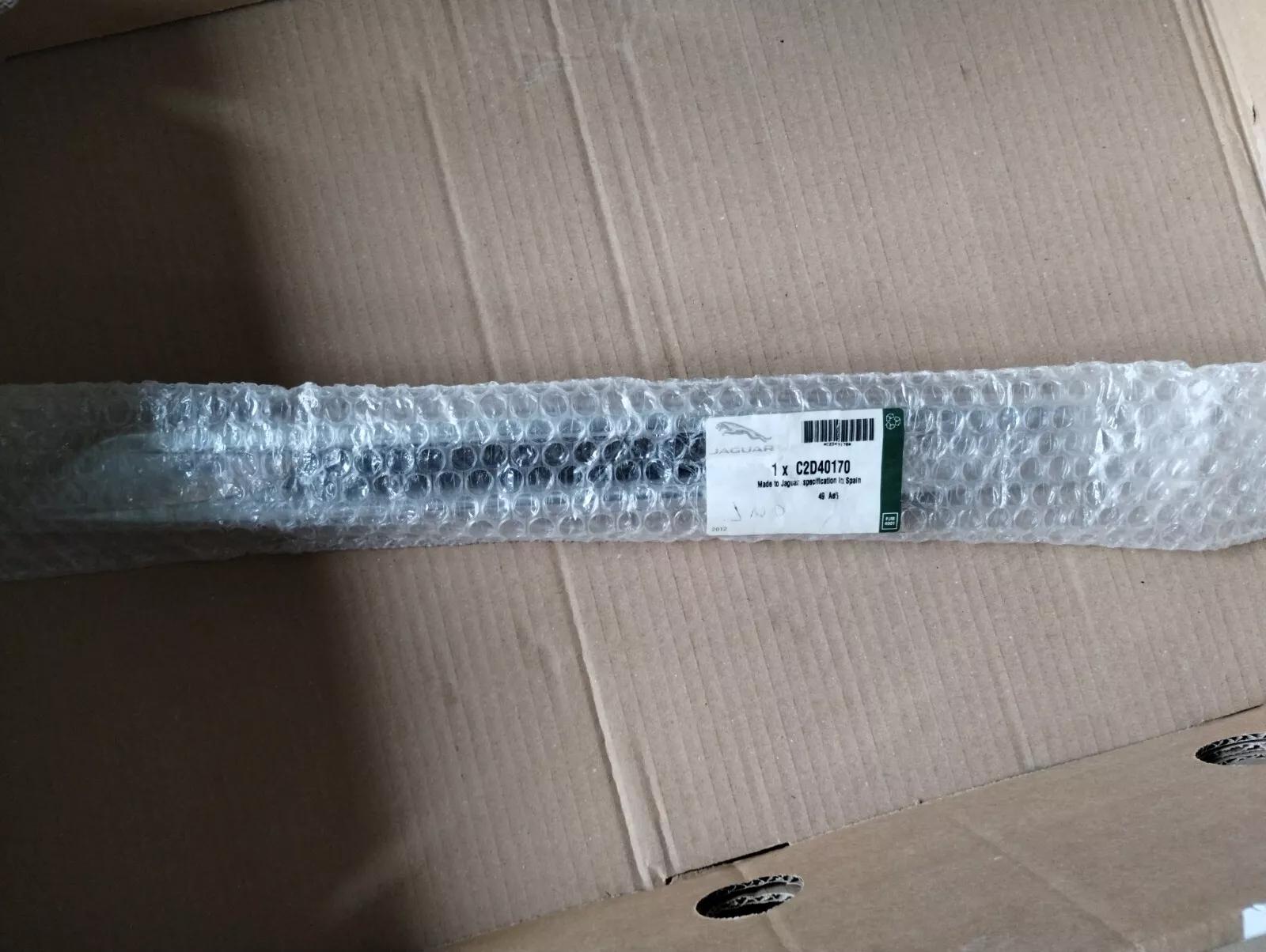Jaguar, Land Rover, genuine VENT FINISHER, strip No: C2D40170