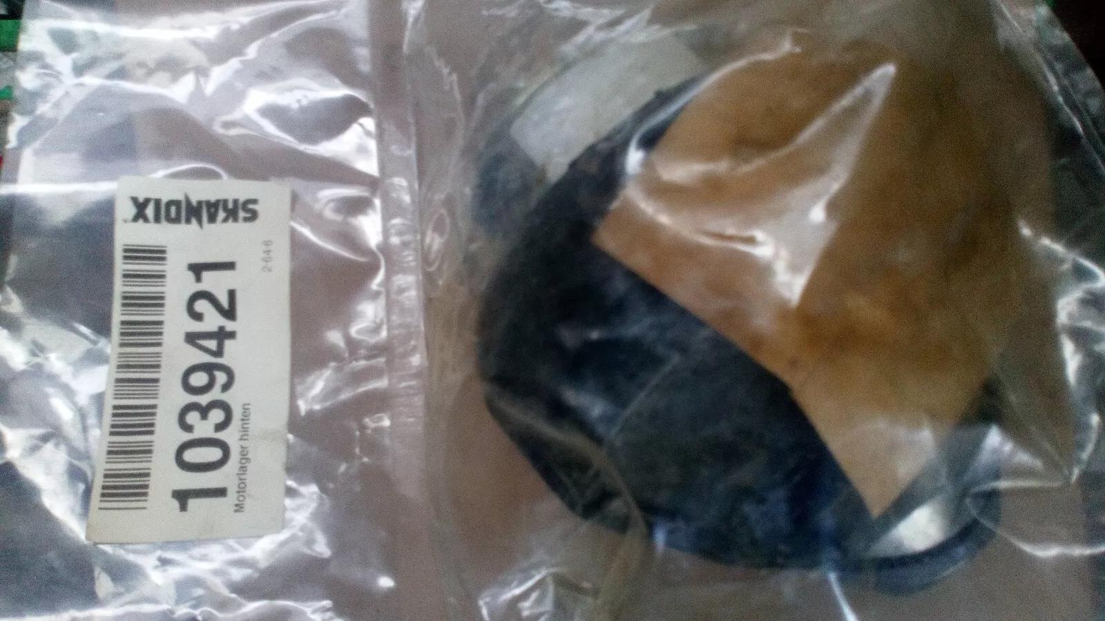 Volvo s60, s80, V70, xc70, cx90 engine mount part no:1039421, 31262155