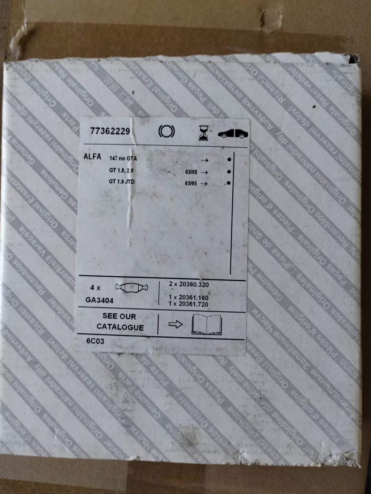 Genuine Fiat PAD SET No : 77362229