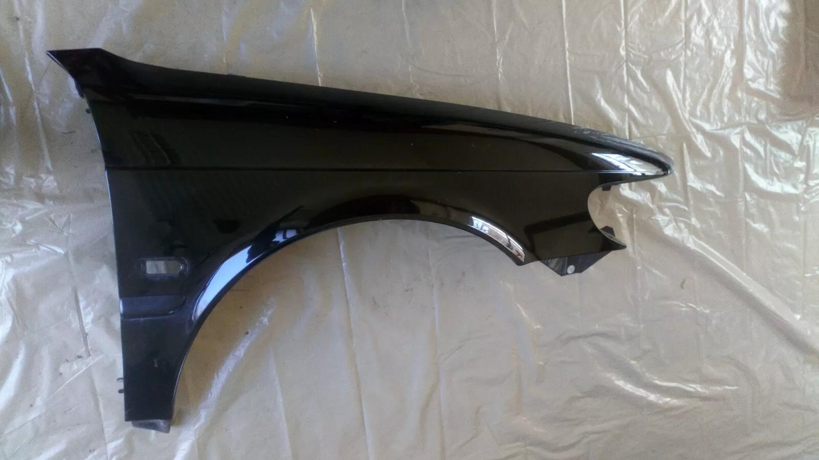 Saab 900 II, 9-3 fender right color black BJ:1994-2003