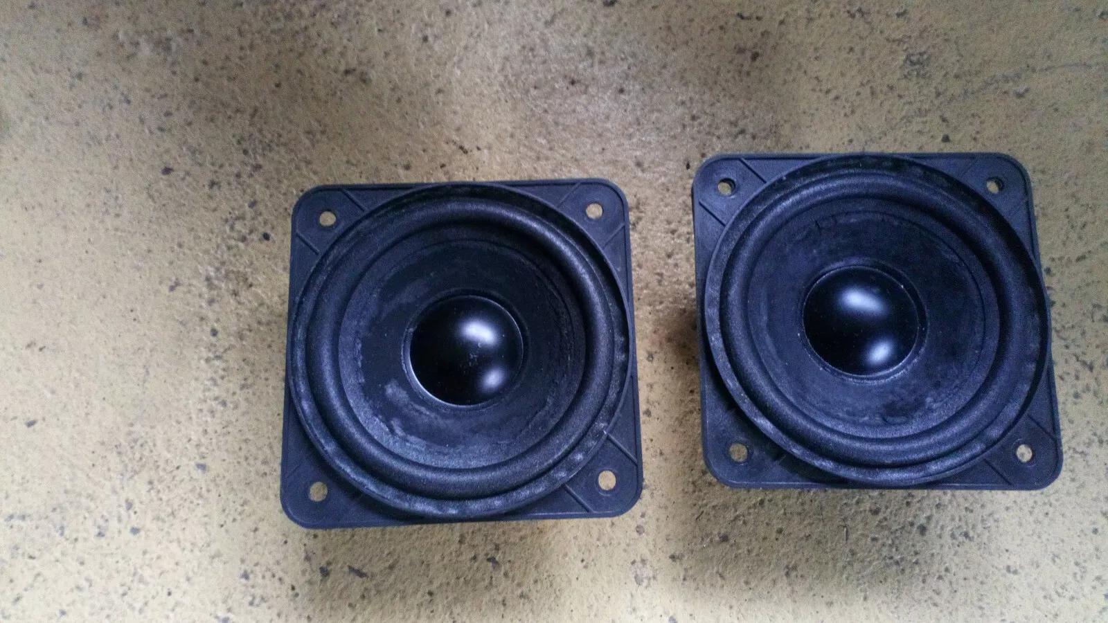 Saab 9000 original front speakers 2pcs Loudspeaker Part no :4439121