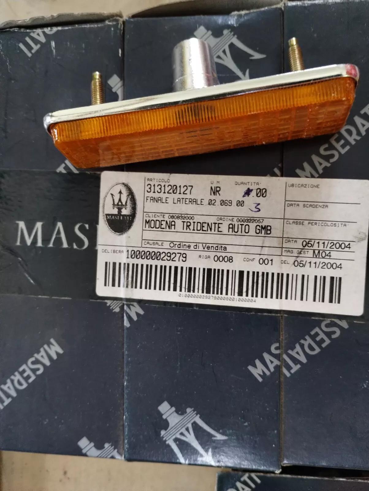Genuine Maserati FRONT SIDE LIGHT Lens No: 313120127