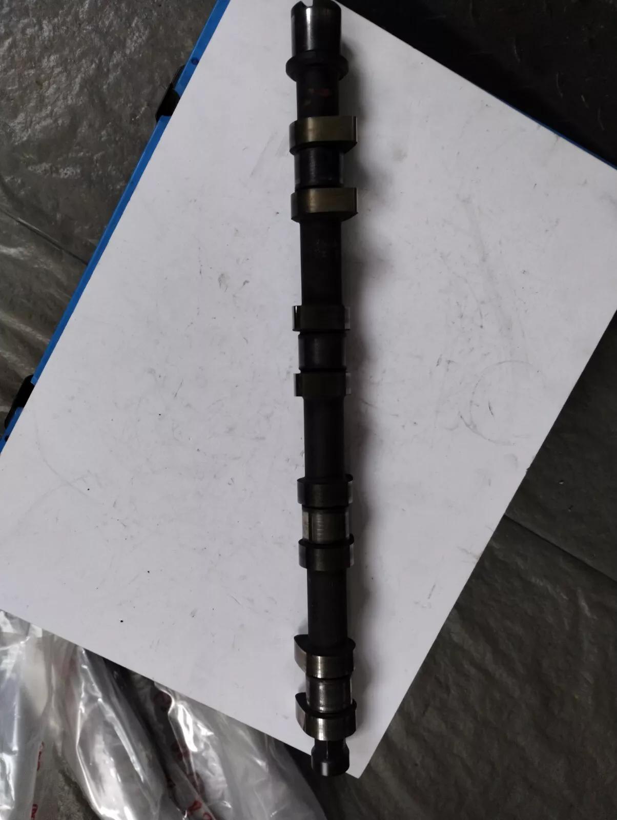 SAAB camshaft No:914563 2 (9148016)