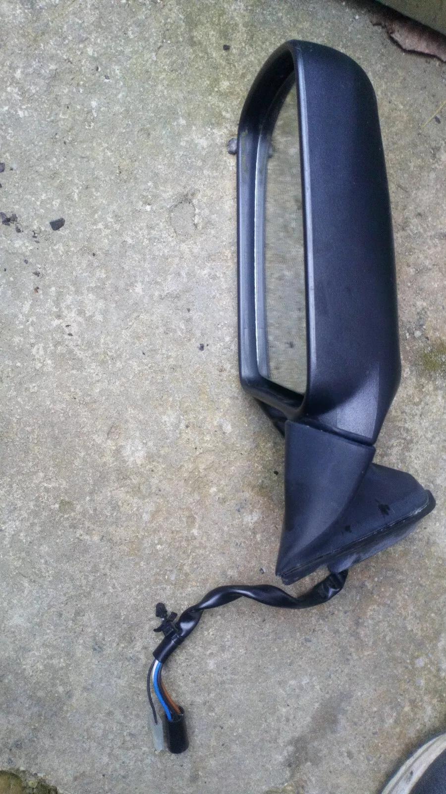 SAAB 9000 outside mirror left electrically adjustable Part no:9661307