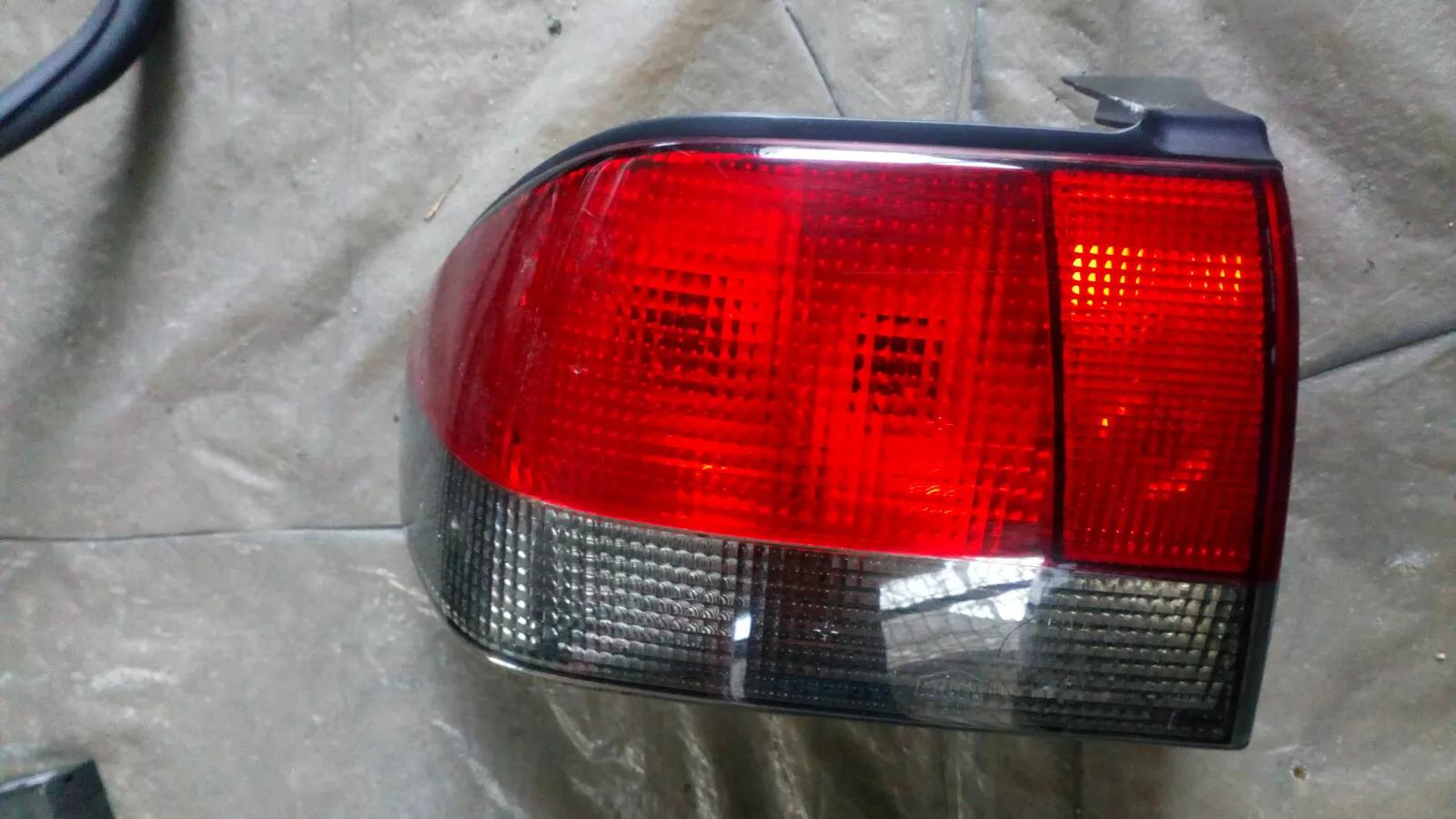 Saab 900NG Cabrio original tail light left part no:4468377 year:1994-98