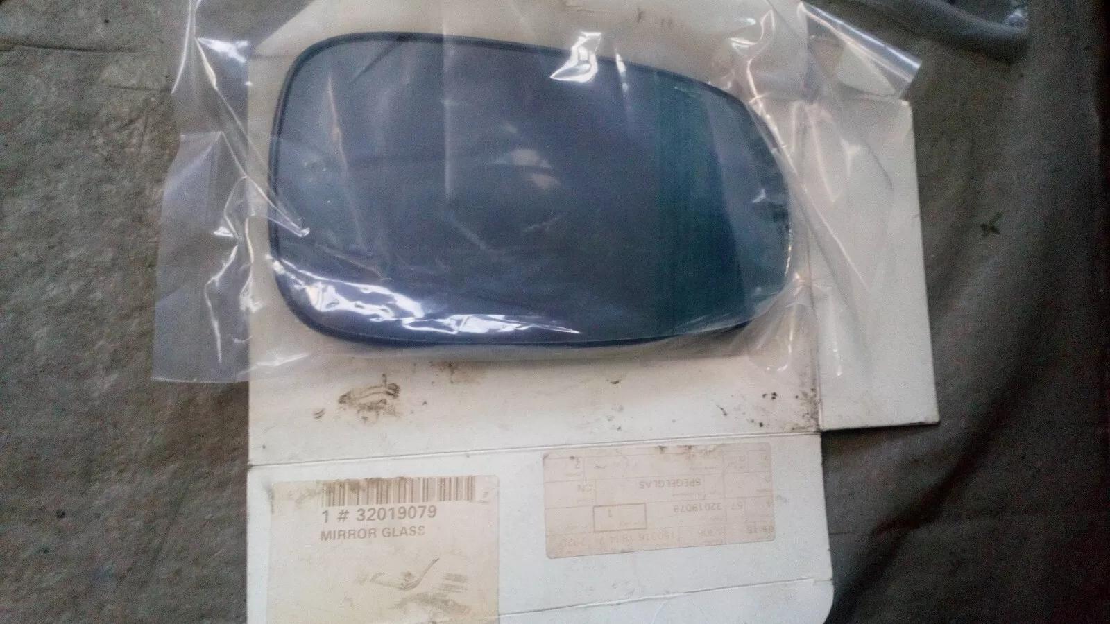 Saab9-3, 9-5 Mirror glass right, No:32019079
