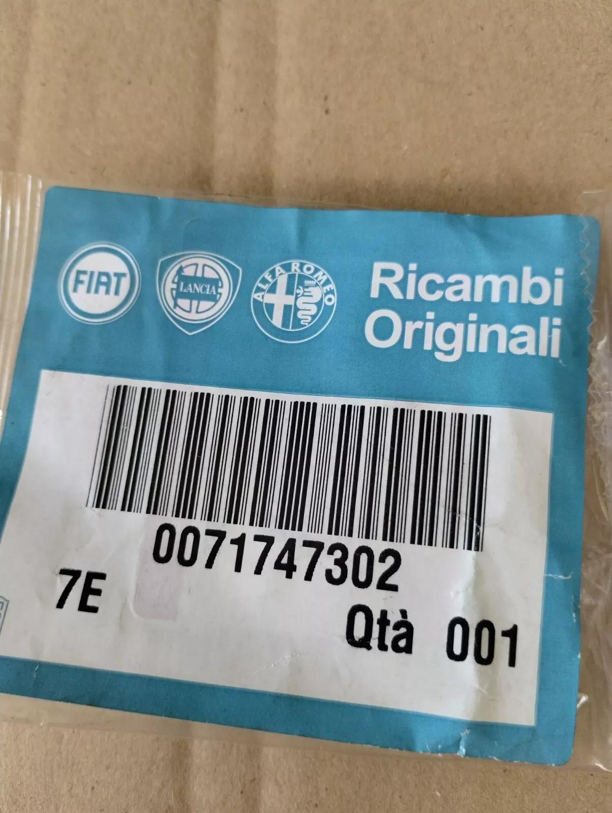 Genuine Fiat plug 6 pcs No: 71747302