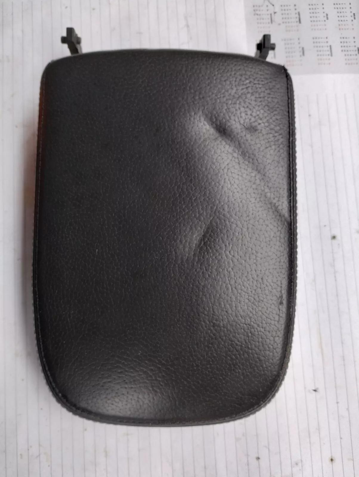 Saab 9-5 armrest leather, gray