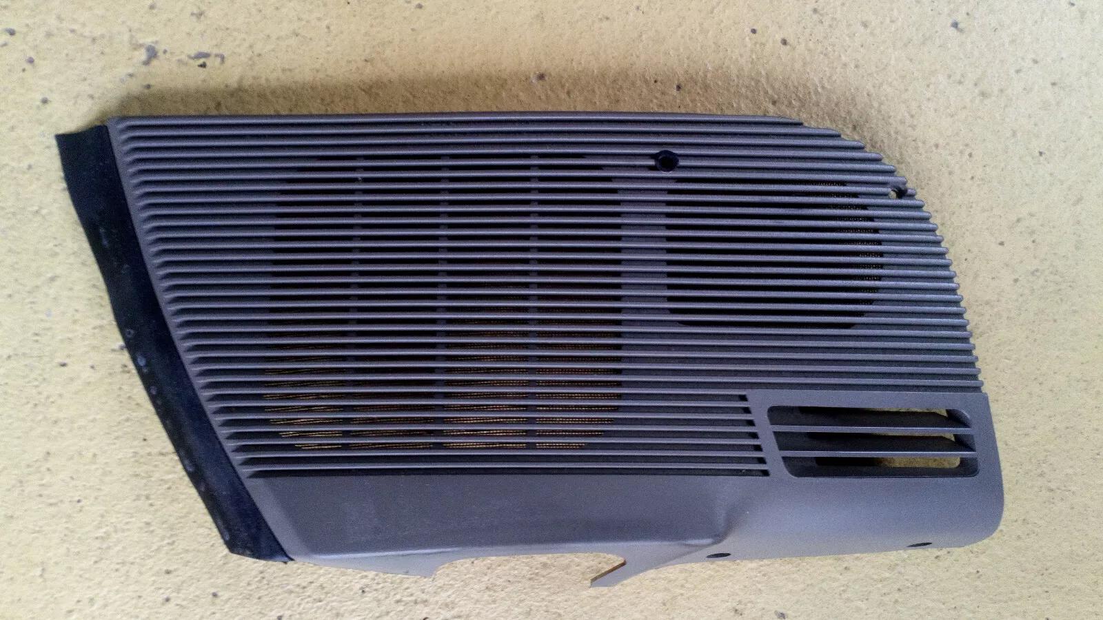 SAAB 9000 Loudspeaker cover beige front