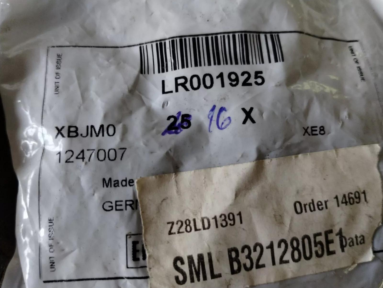 Genuine Jaguar, Land Rover, screw 16 Pcs No: LR001925