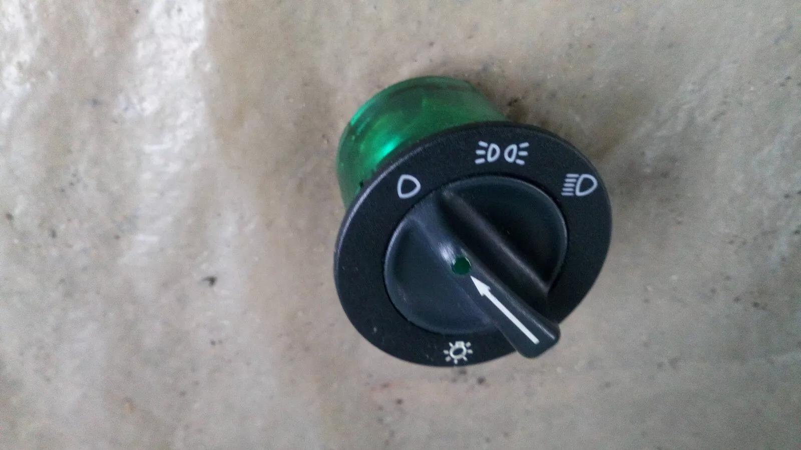 Saab 9000,900NG, 9-3 light switch part no:8590838 year:1994-2003