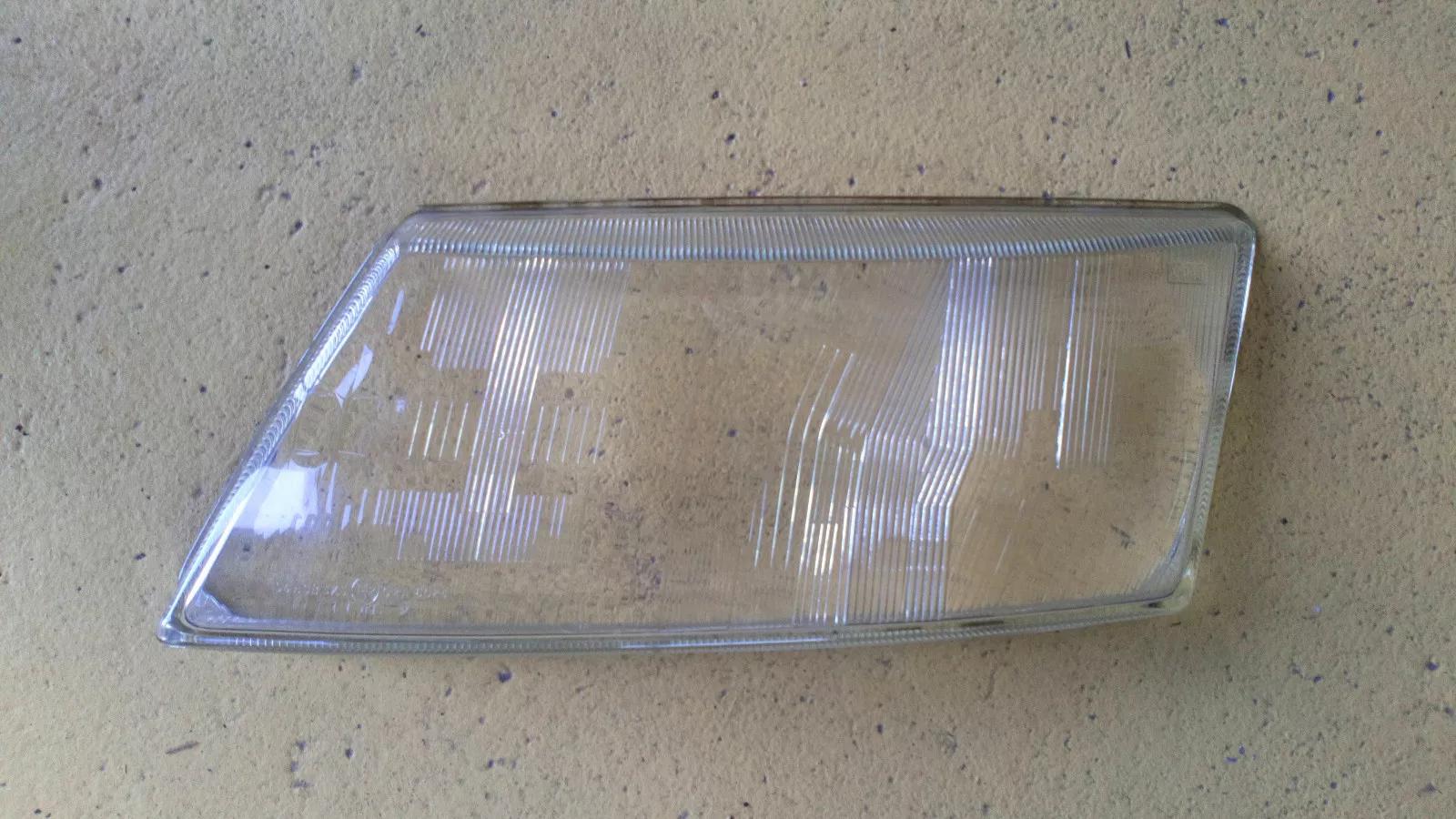 SAAB 9-5 headlight glass right Year: 1998-2001
