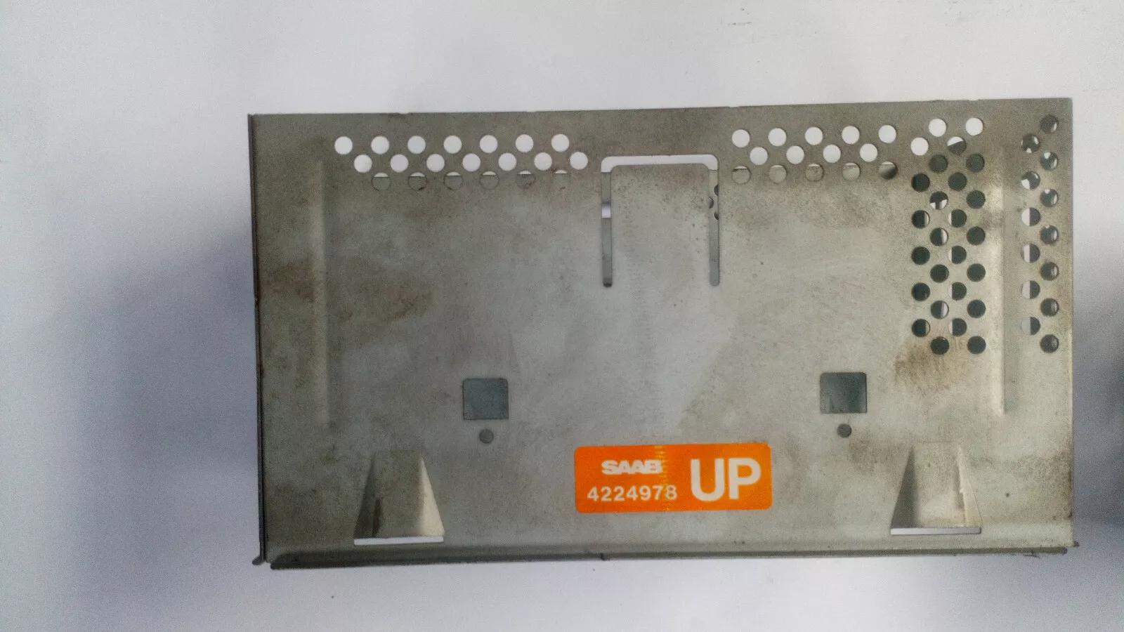 SAAB 900 NG, 9-3 basket, radio holder:4224978 year:1994-2003