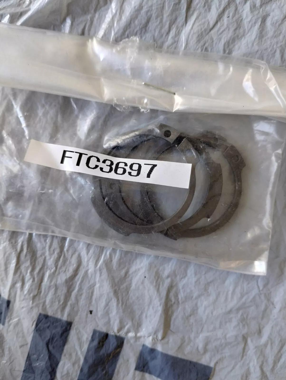 Jaguar, Land Rover, genuine Circlip 3 pcs No: FTC3697