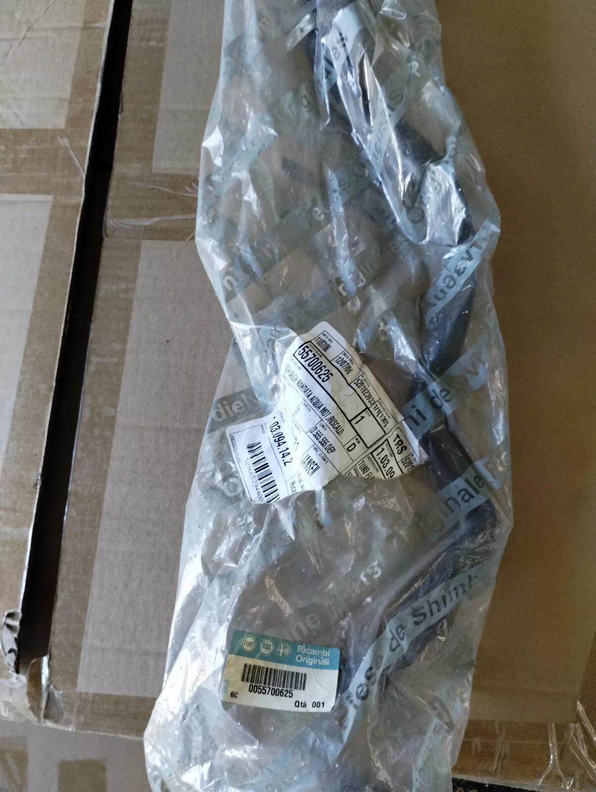 Genuine Fiat RUBBER TUBES, hose No: 55700625