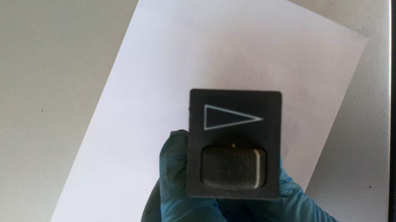 SAAB 9000 dimmer switch part no:9517806