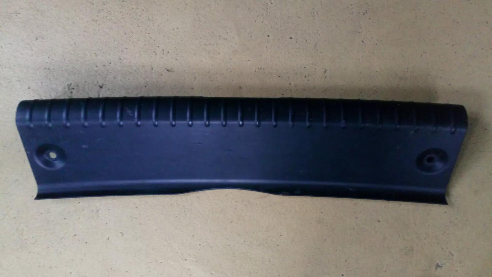 SAAB 9-3 year: 2005 Trunk cover part no : 12796571