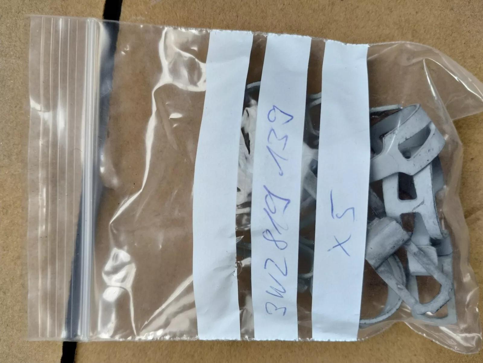 ORIGINAL BENTLEY SPRING BAND CLAMP 5 PCS NR: 3W2819139