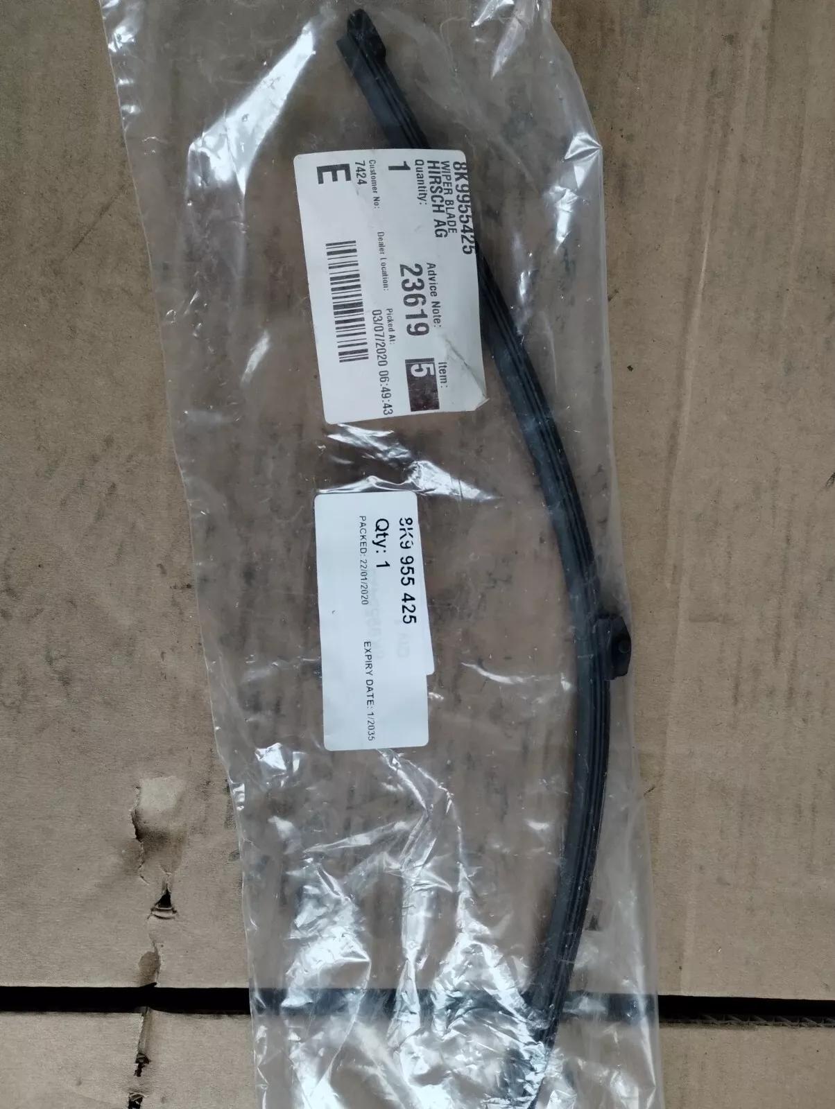 Bentley genuine WIPER BLADE No:8K9955425