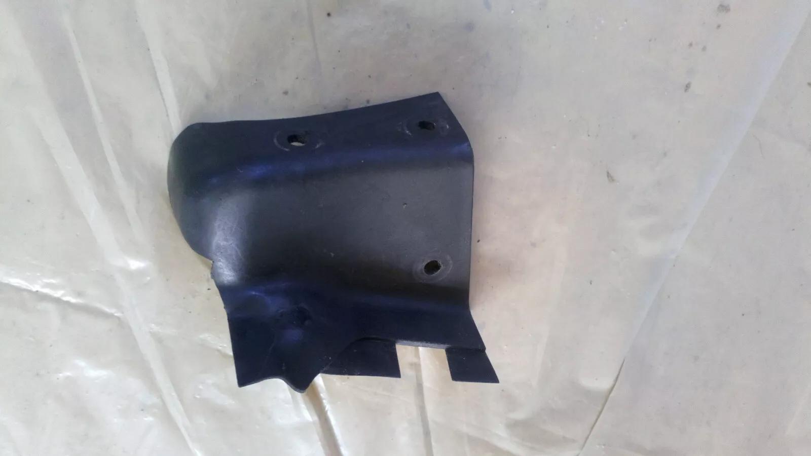 Saab 900 NG, 9-3 Convertible Left hand side seal part no:4370136 year:1994-2003
