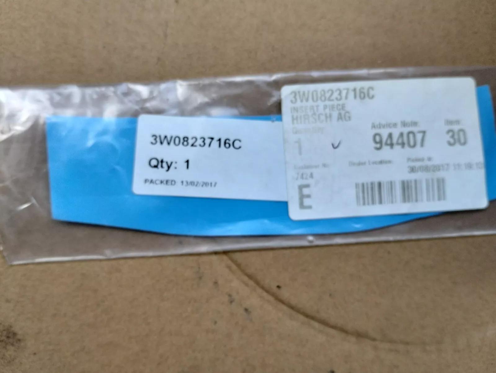 ORIGINAL BENTLEY INSERT PIECE 1 PCS No : 3W0823716C