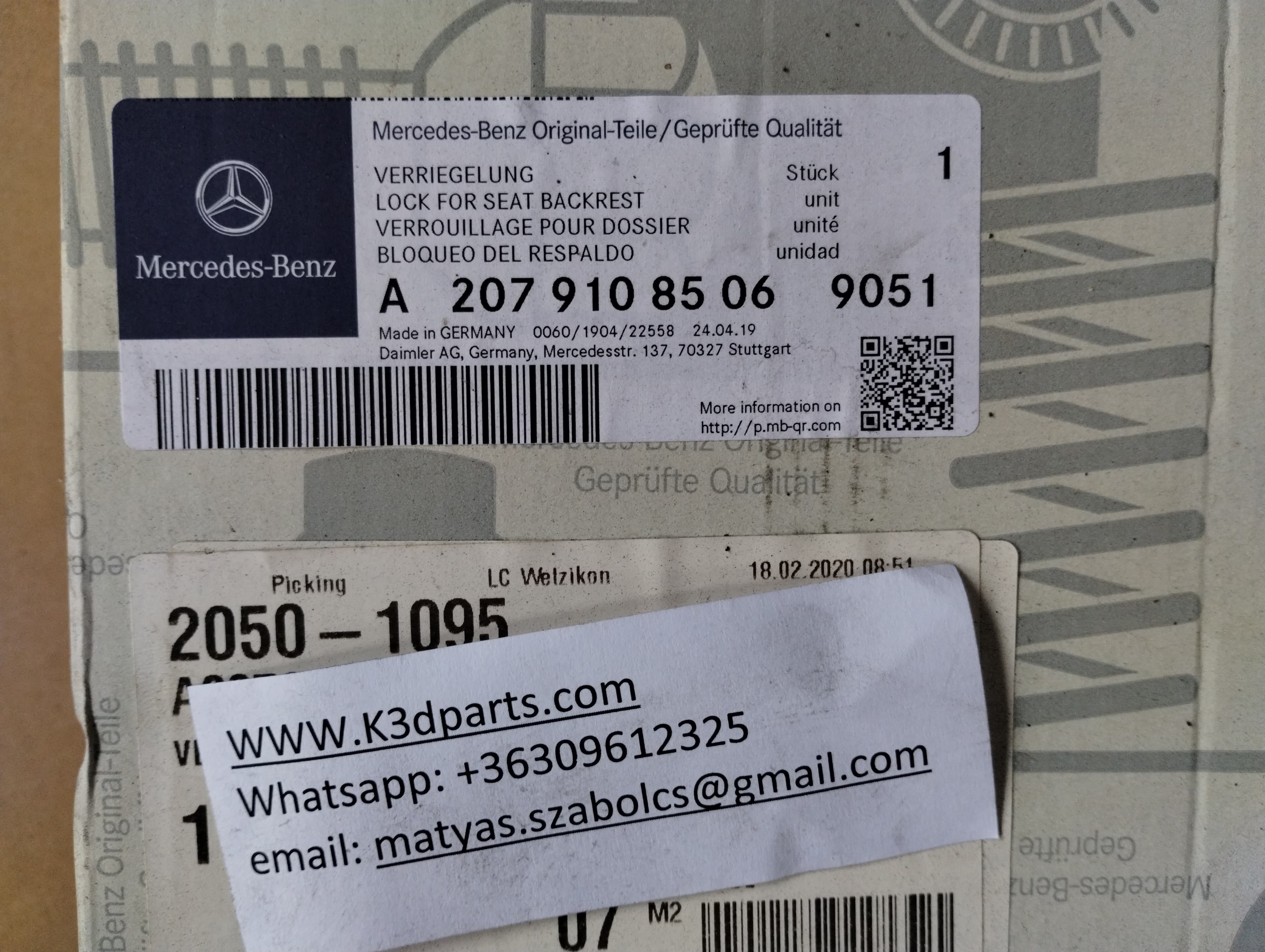 Mercedes Lock for seat backrest. Partnumber A2079108506.